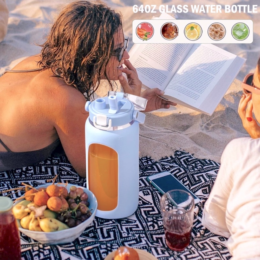 BlueGo Glass Water Bottle with Straw